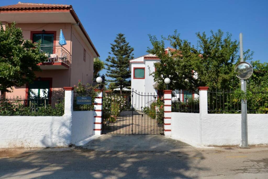 Seaside Villa Alexandra,Acharavi. Acharavi  Exteriér fotografie